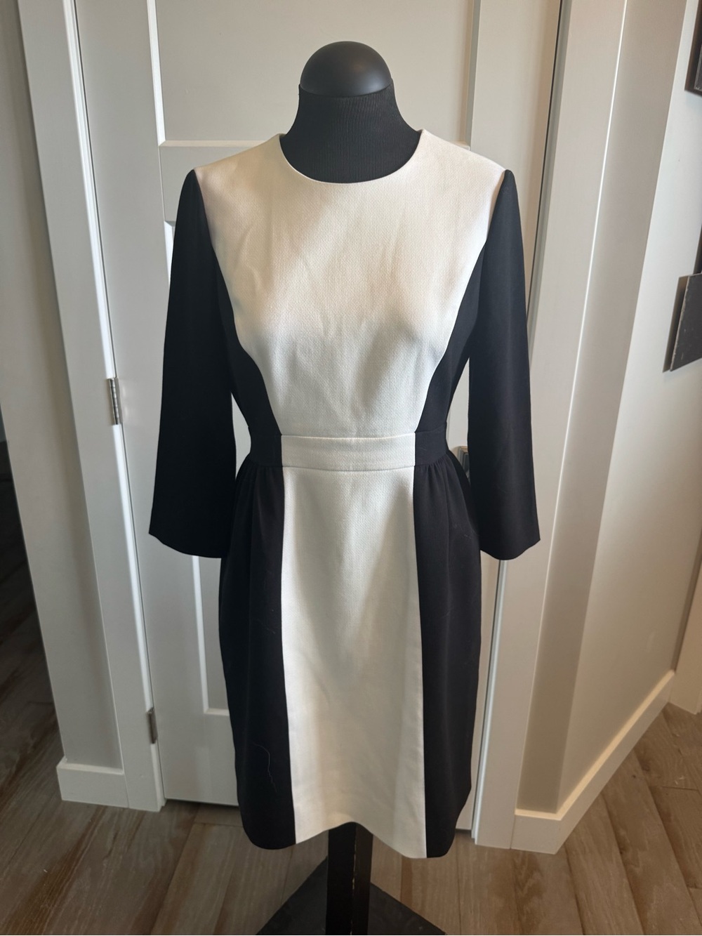 kate spade Black and White Long-Sleeve Colorblock Sheath Dress